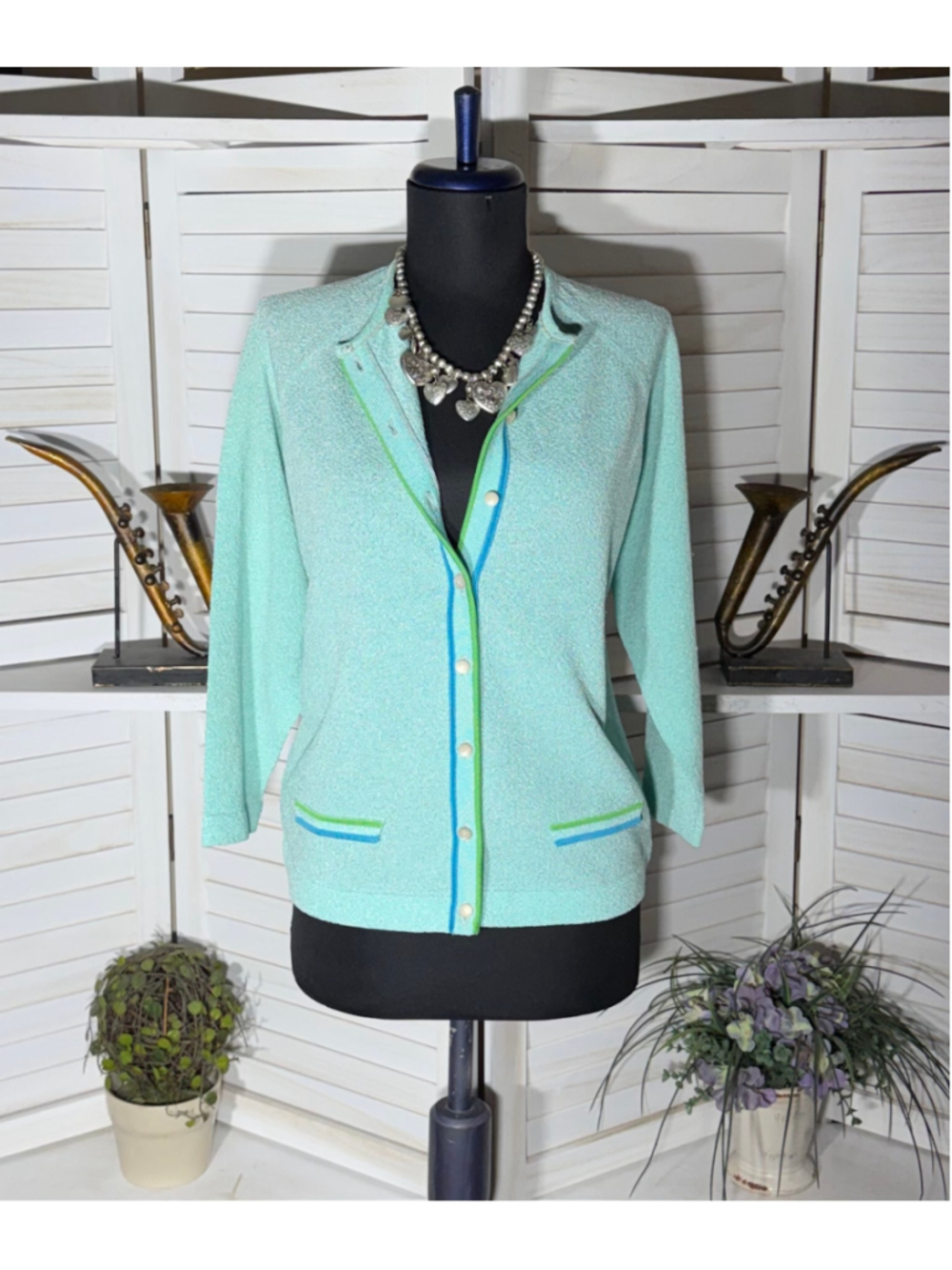 Vintage light cardigan aqua seashell buttons 3/4 sleeves cottage preppy fairy L